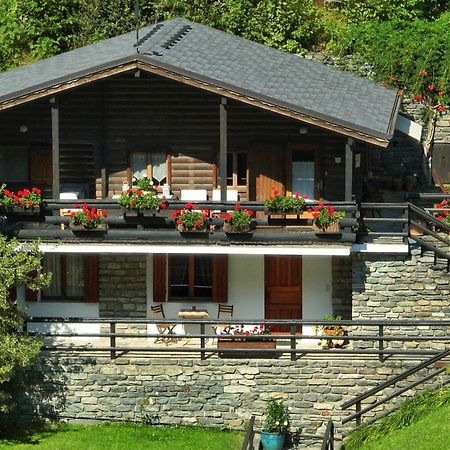 Lo Chalet Bed and Breakfast Pontboset Buitenkant foto