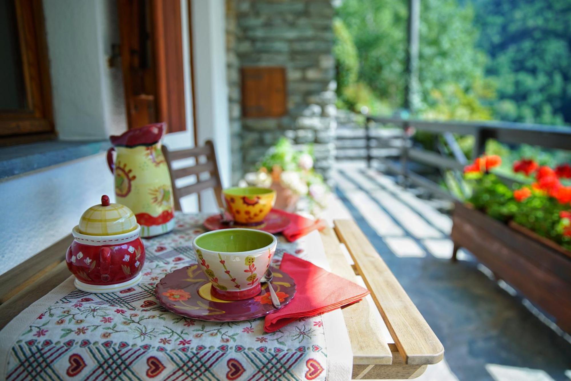 Lo Chalet Bed and Breakfast Pontboset Buitenkant foto