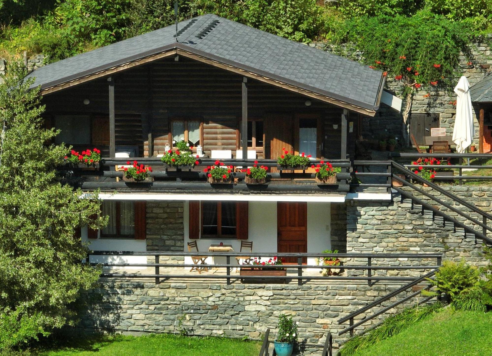 Lo Chalet Bed and Breakfast Pontboset Buitenkant foto